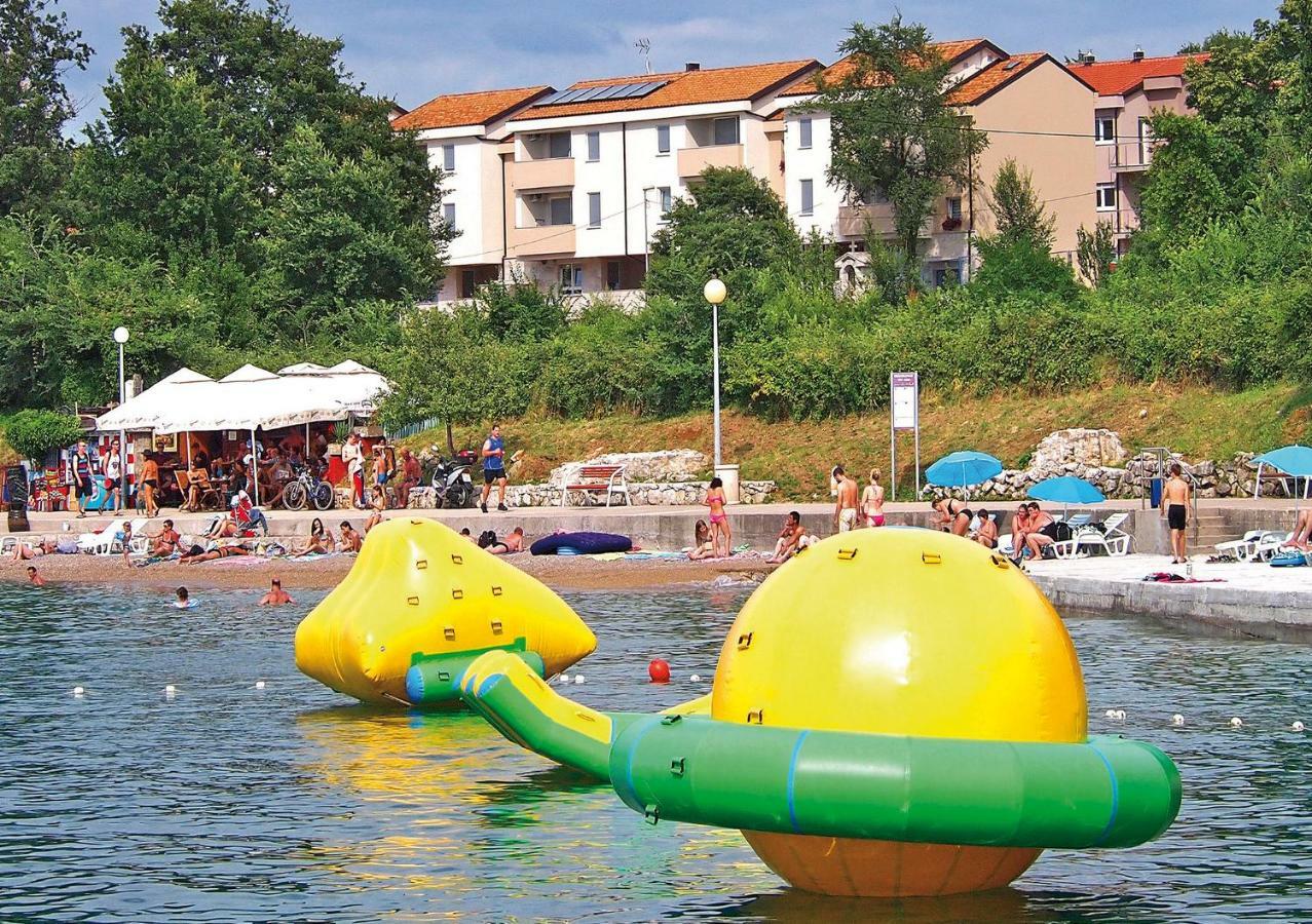 Apartments Maslina II Njivice Esterno foto